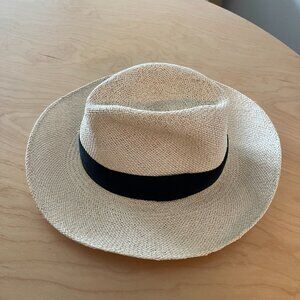 Cuyana Folding Panama Hat V3 (Natural/Black, Toquilla Straw)